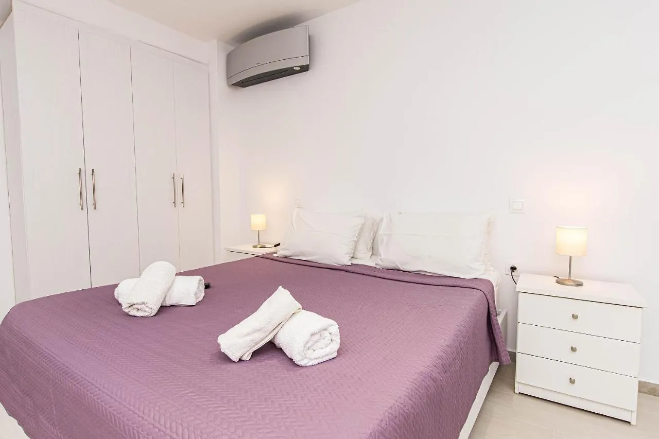 Anius Apartments Mykonos Town 3*,  Řecko