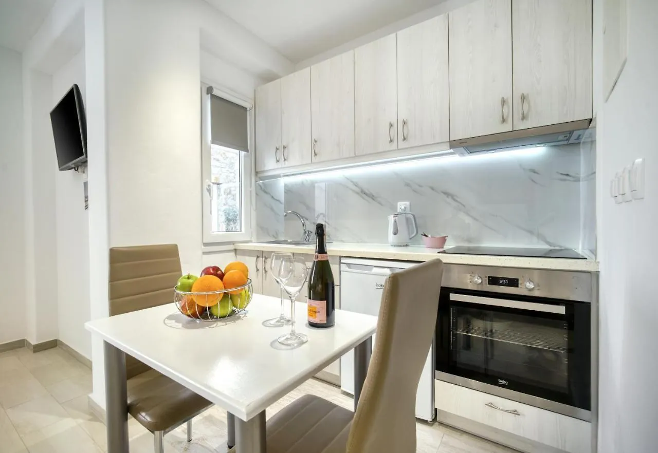 Anius Apartments Mykonos Town 3*,