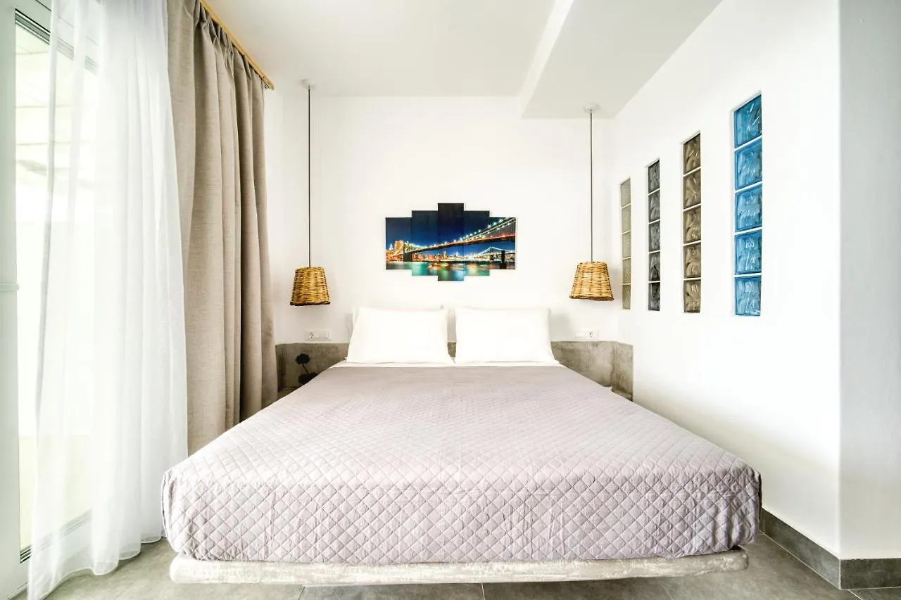 Anius Apartments Mykonos Town 3*,
